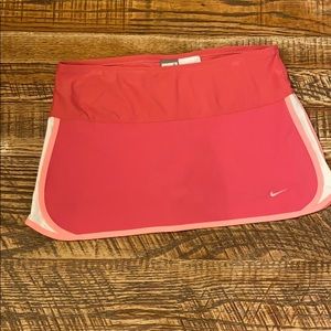 Nike tennis skort